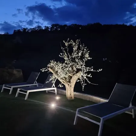 Casa Ma3x With Shared Pool Апартаменты Копер