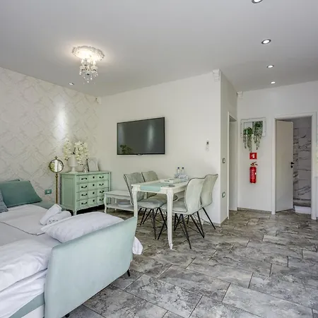 Casa Ma3x With Shared Pool *