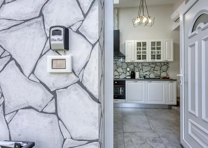 Apartman Casa Ma3x With Shared Pool *