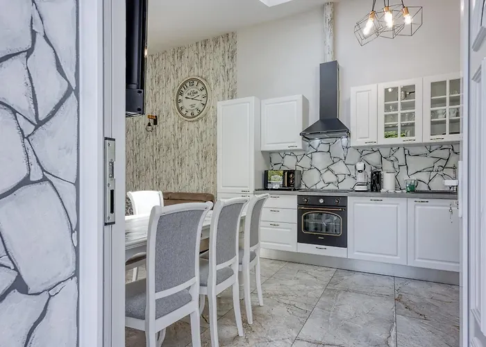 Apartman Casa Ma3x With Shared Pool Koper