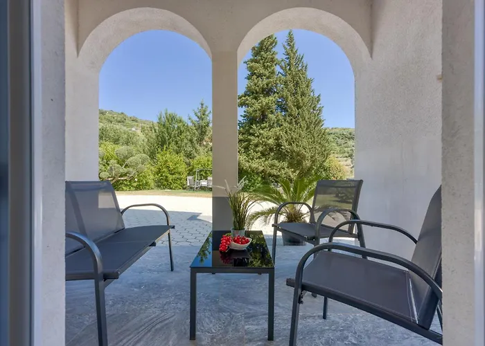 Casa Ma3x With Shared Pool Apartman *