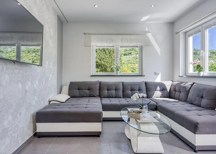 Apartman Casa Ma3x With Shared Pool *